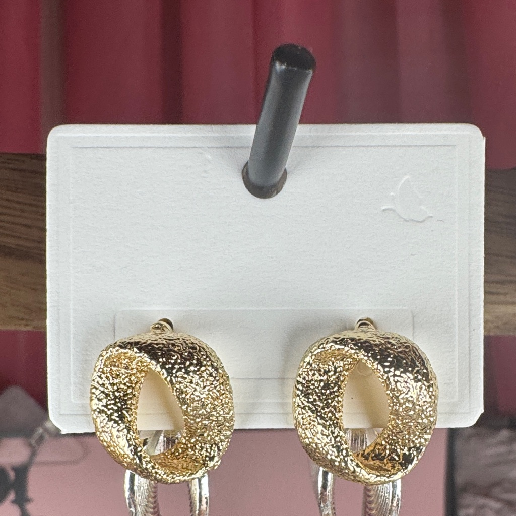 Elegant Gold Textured Earrings 5$